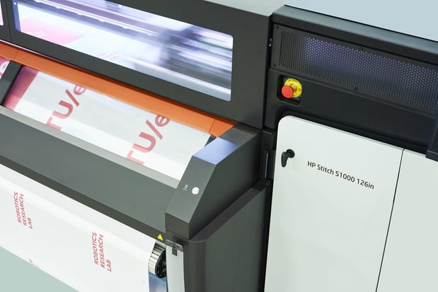 Print.com investit dans l'impression textile et voit les choses en grand (encore plus grand !)