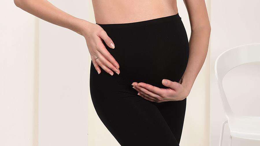 Matières extensibles et douces pour les culottes de grossesse 