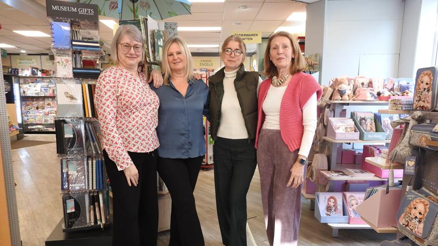 Lieve Verdonck à la tête d'une librairie-presse aux rayons bien pensés