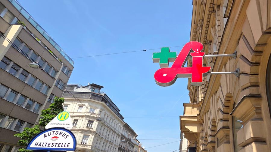 Voorzitter Austrian Young Pharmacists blijkt oplichter